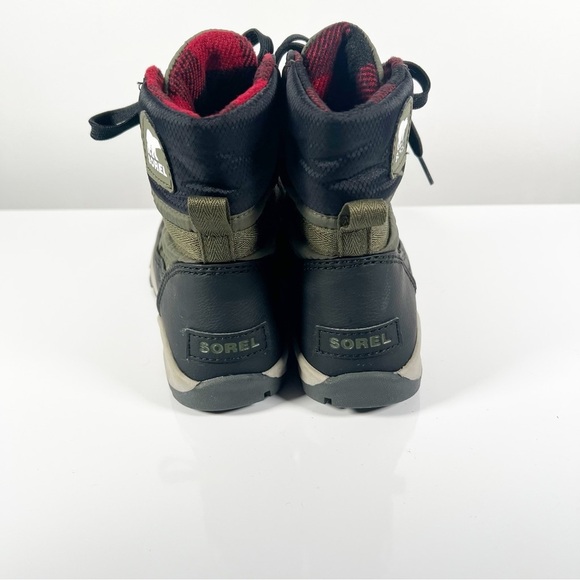 Sorel Green and Black Winter Boots - Picture 5 of 6